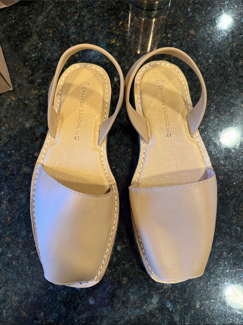 Spanish Sandal Women’s Tan Leather Slingback Avarca - Picture 2 of 5